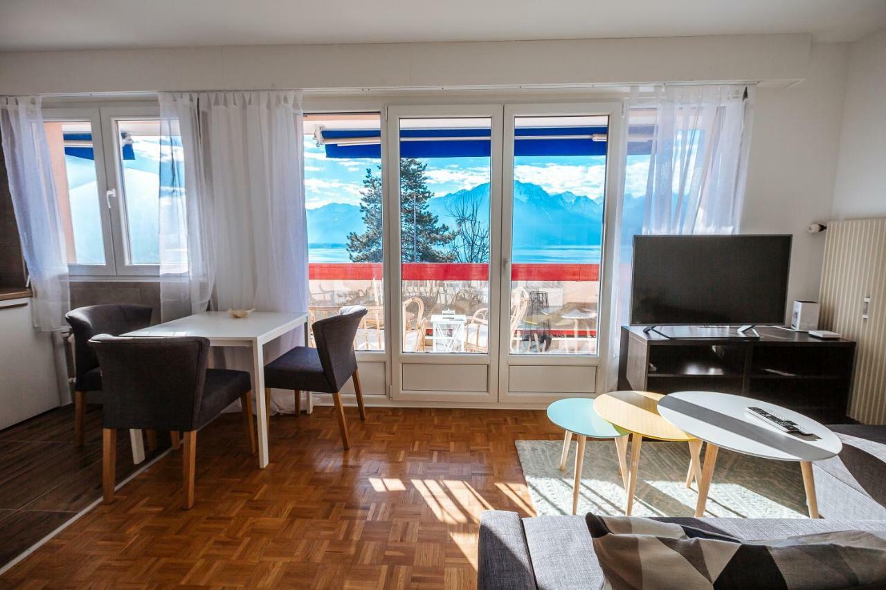 Terrace With Lake & Mountain View Montreux Extérieur photo